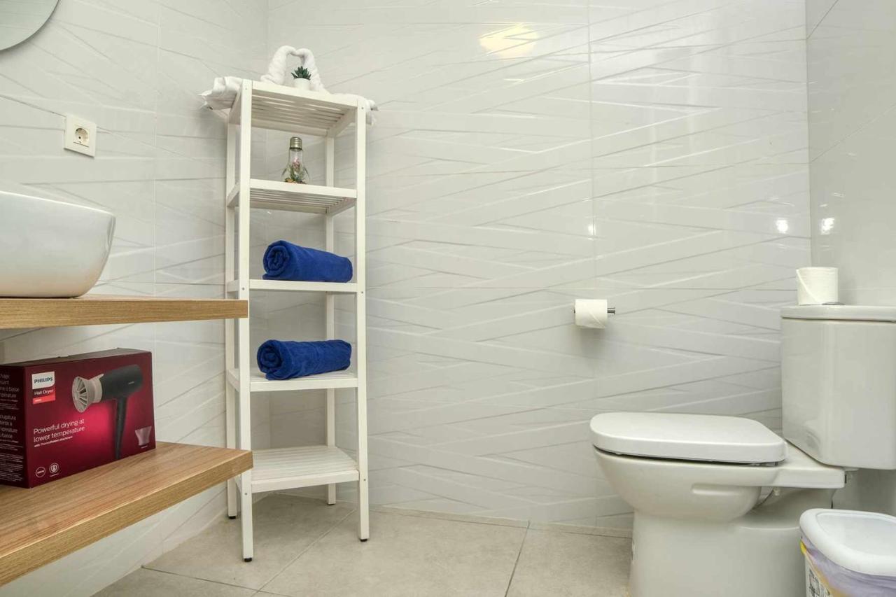 Luminosa Vivienda Vacacional Con Vista A La Piscina Costa Teguise Bagian luar foto