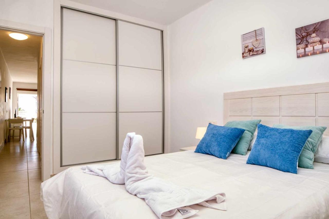 Luminosa Vivienda Vacacional Con Vista A La Piscina Costa Teguise Bagian luar foto