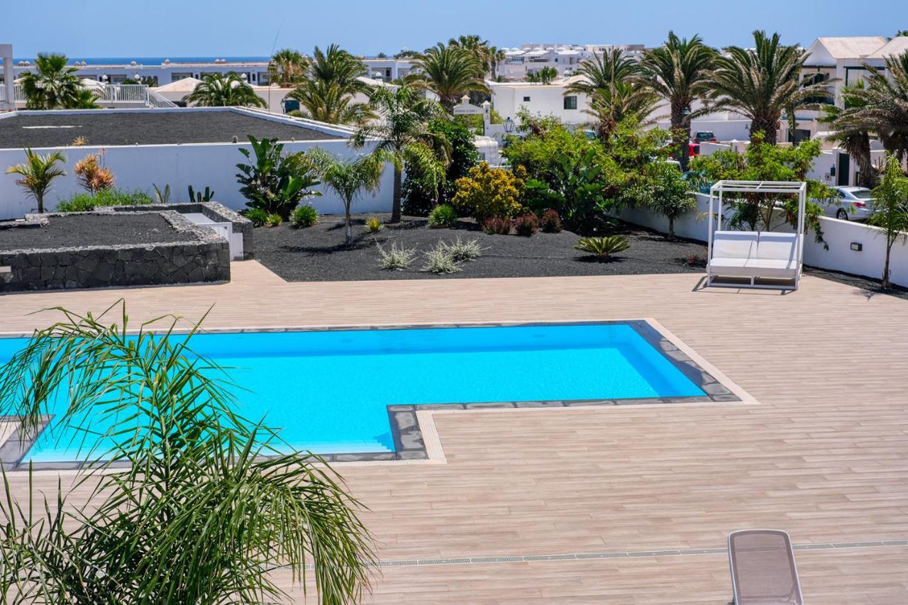 Luminosa Vivienda Vacacional Con Vista A La Piscina Costa Teguise Bagian luar foto